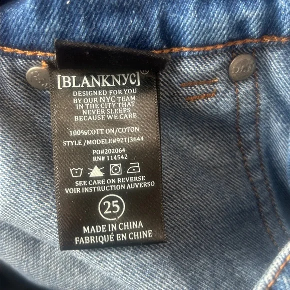 Blank NYC The Franklin Ribcage Wide Leg Hands Down - Picture 7 of 9